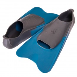 Ласты для тренировок в бассейне короткие с закрытой пяткой MadWave M074606608W размер 42-43 голубой